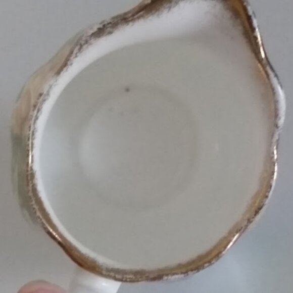 Royal Albert Tea Rose Creamer - Picture 7 of 8